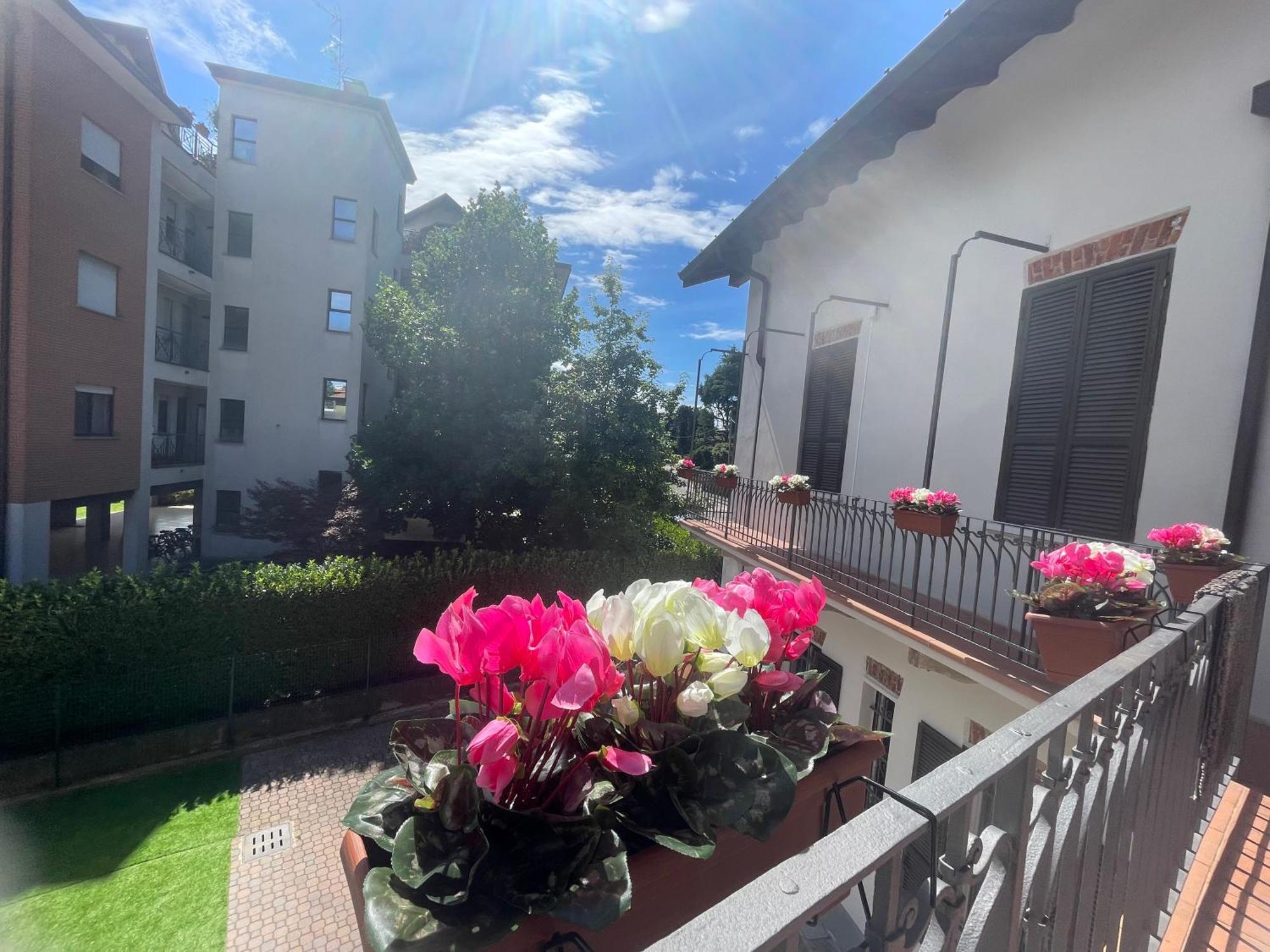 Villa Simona Malpensa Gallarate Kültér fotó
