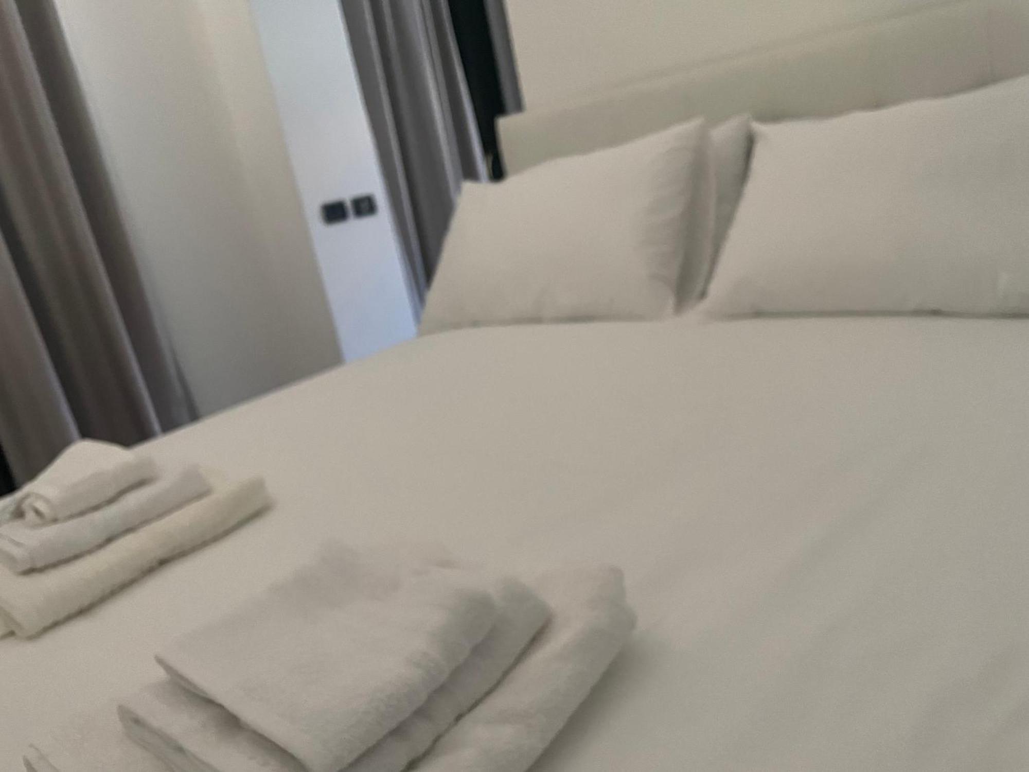 Villa Simona Malpensa Gallarate Kültér fotó