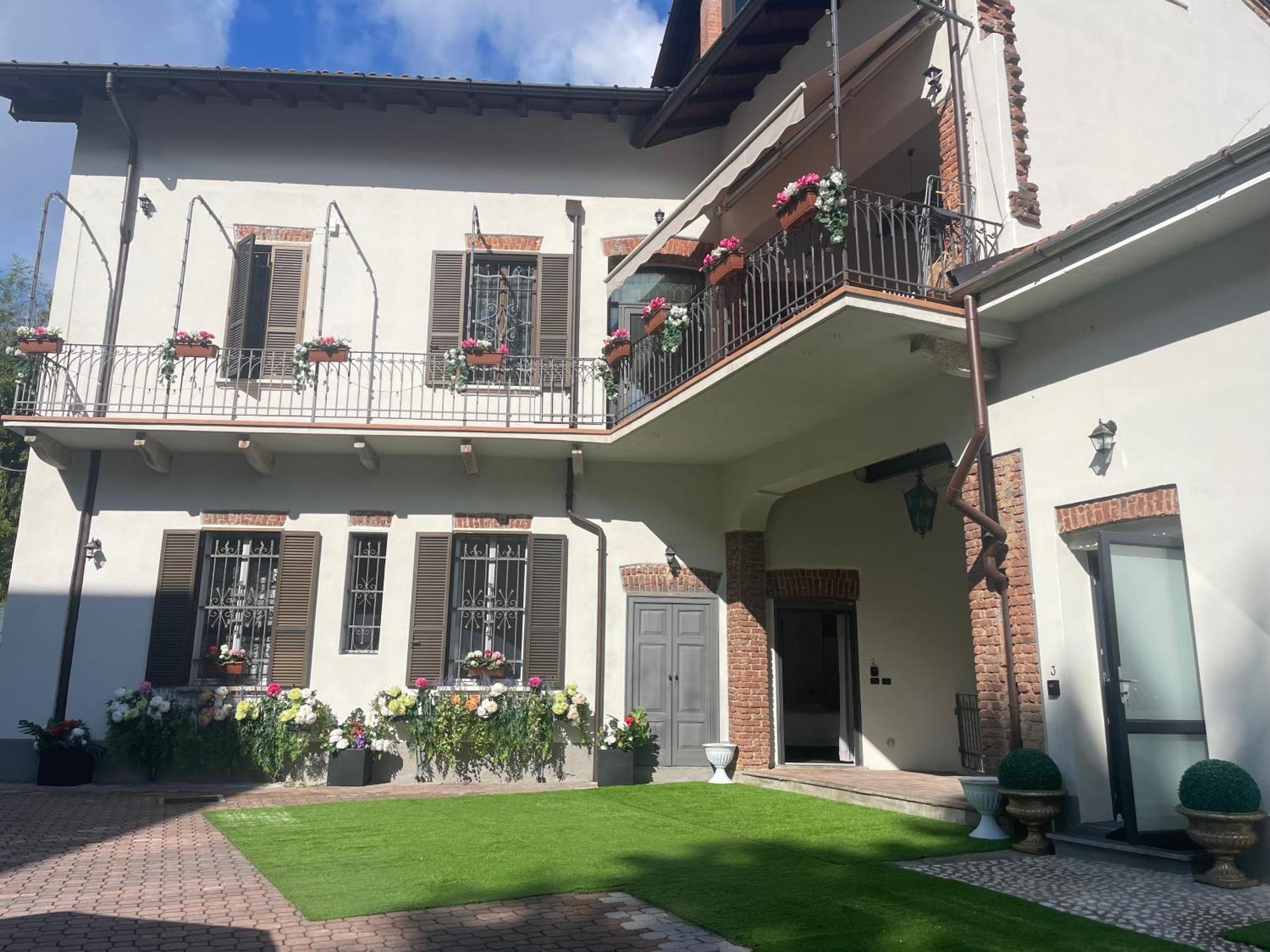 Villa Simona Malpensa Gallarate Kültér fotó